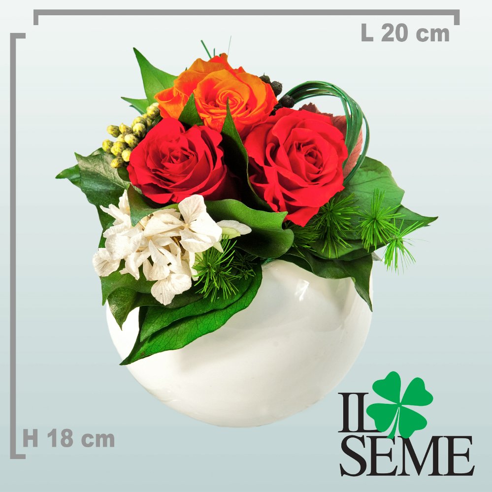 Foto White pottery base arrangement with Stabilized Roses