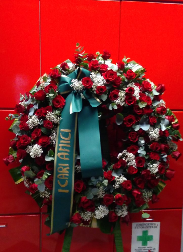 Foto Corona funebre Rose rosse